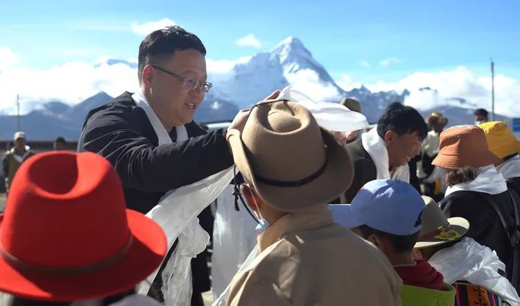 援外风采汤旻融入亚东的幸福雪域建设者