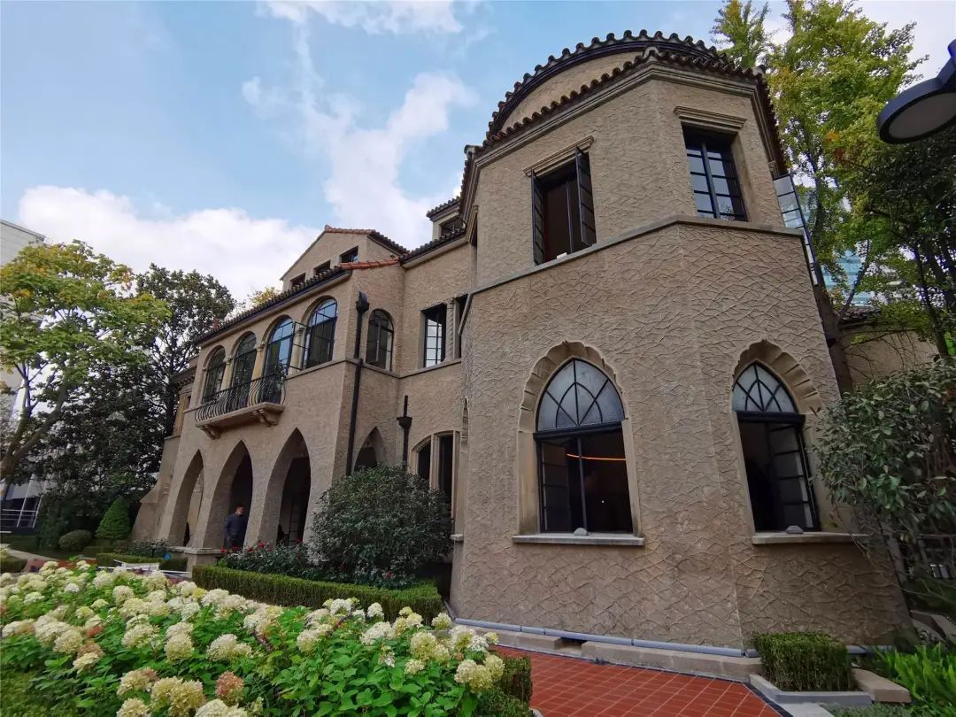 今天的武夷路不但美丽,而且"动听"!