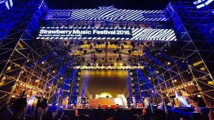 浦东又添文旅新地标!上海宋城演艺王国世博大舞台今春亮相