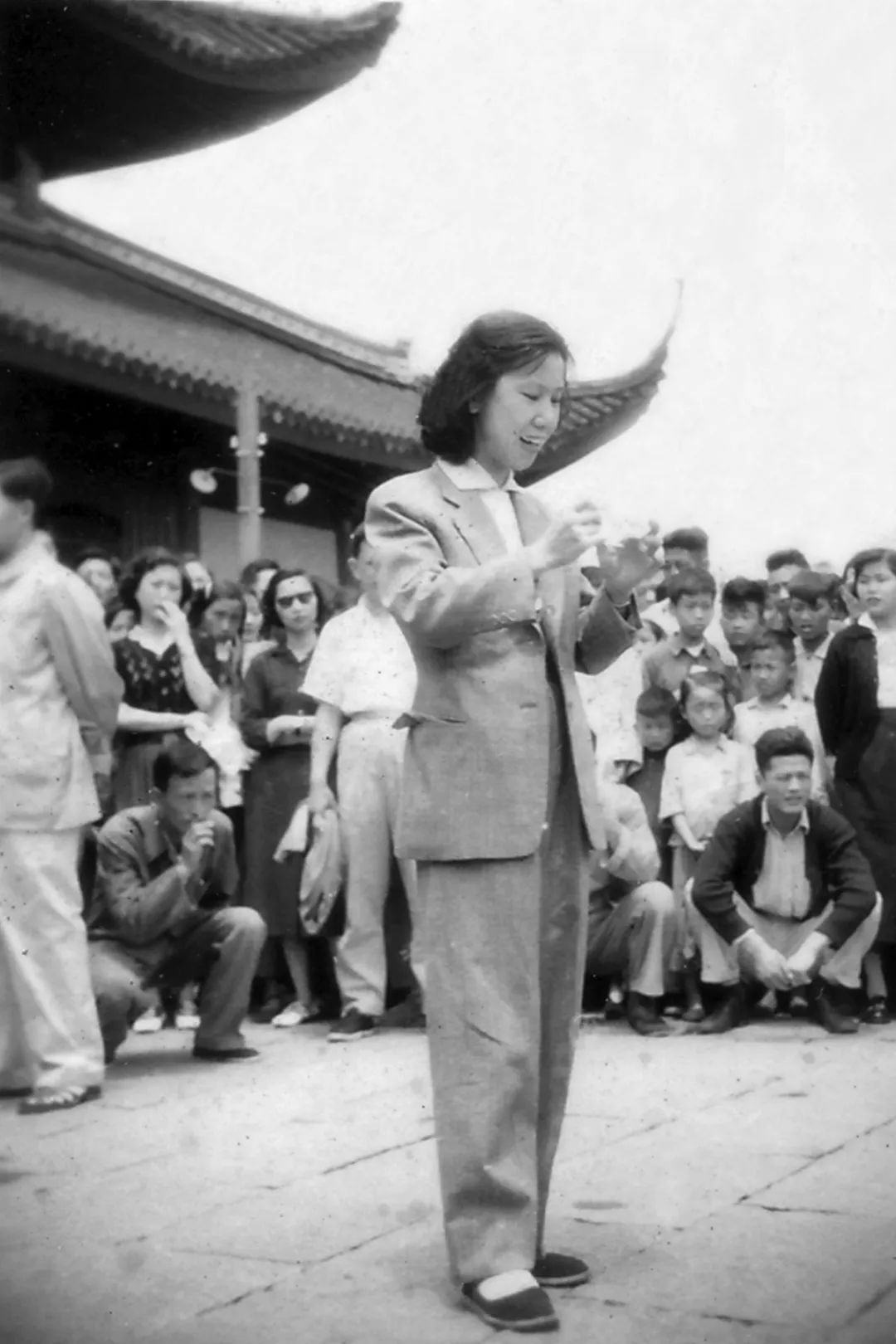 沪剧人生 | 沪剧杨派创始人杨飞飞