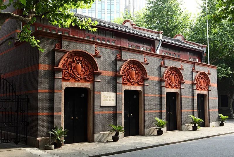 红色一公里带你重回1921