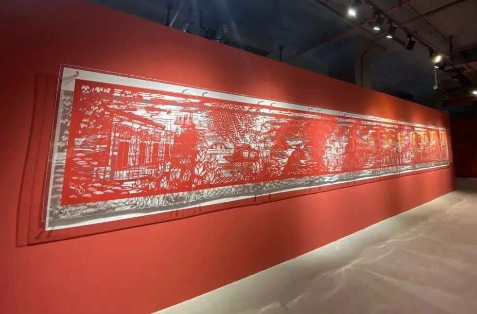 这场艺术展，让杨浦滨江更“红火”~