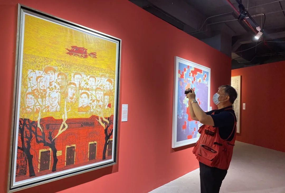 这场艺术展，让杨浦滨江更“红火”~
