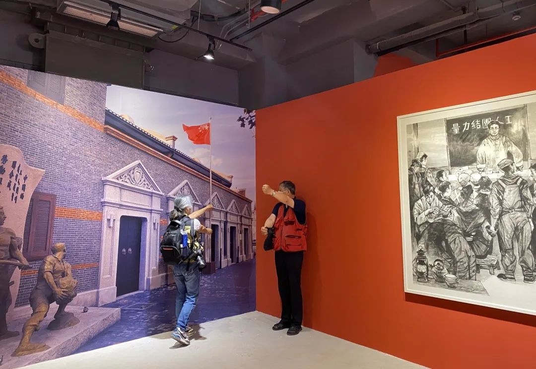 这场艺术展，让杨浦滨江更“红火”~