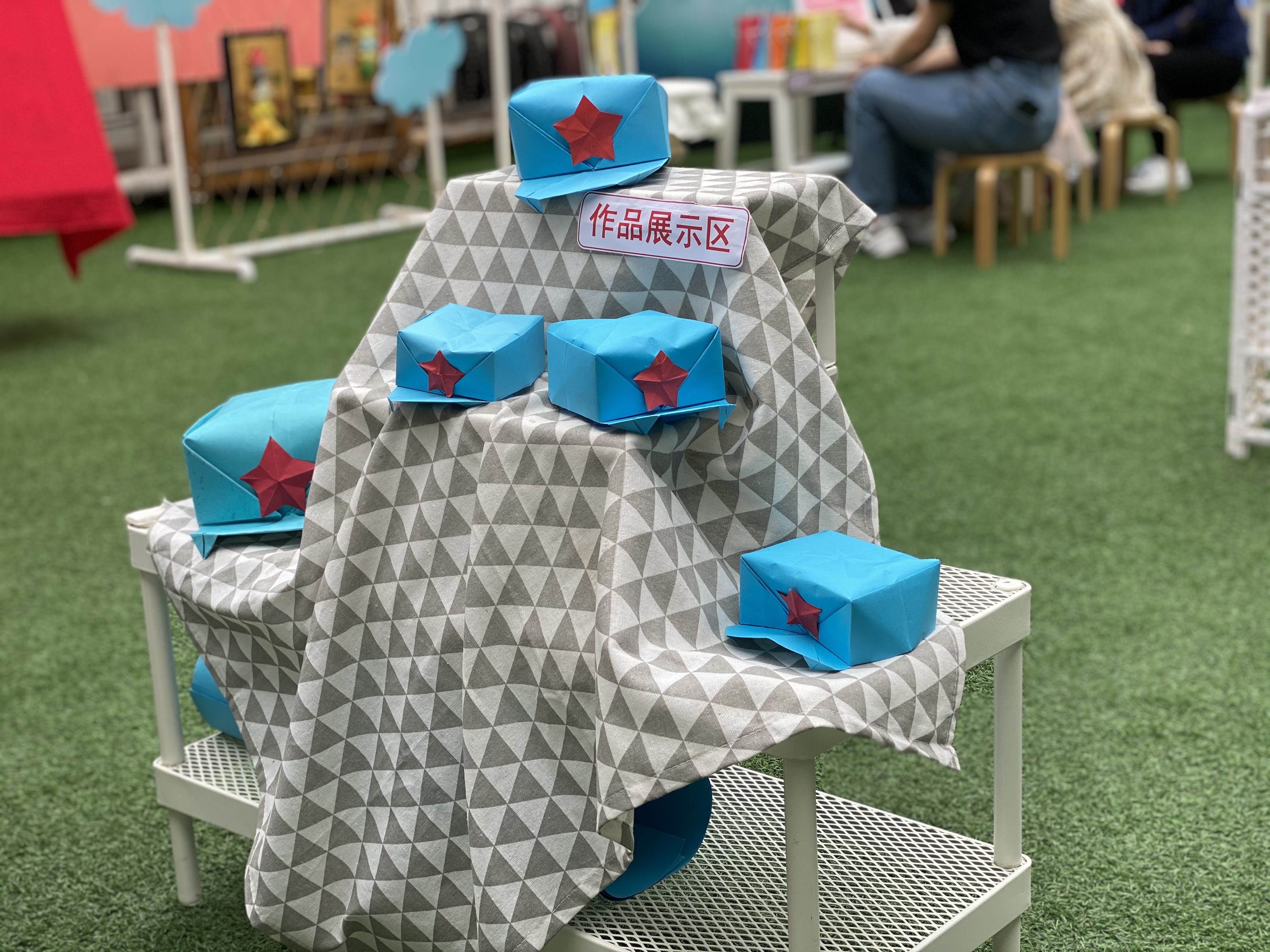"作为上海市家庭教育示范校和上海市十四五家庭教育实验基地,探索