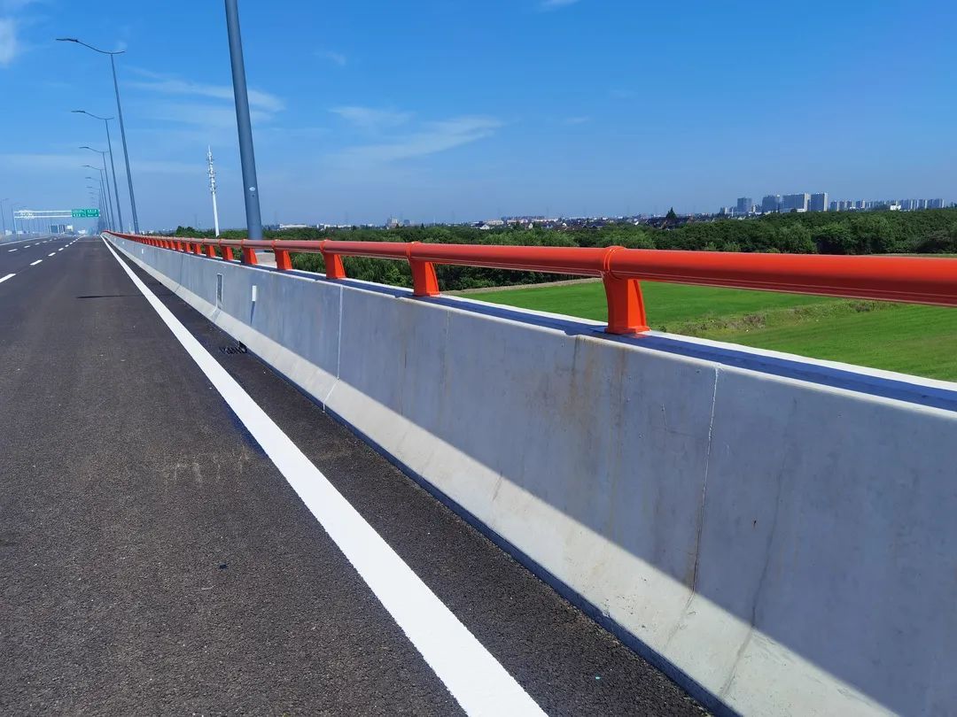 现场实拍!崧泽高架西延伸样板路段建设完成