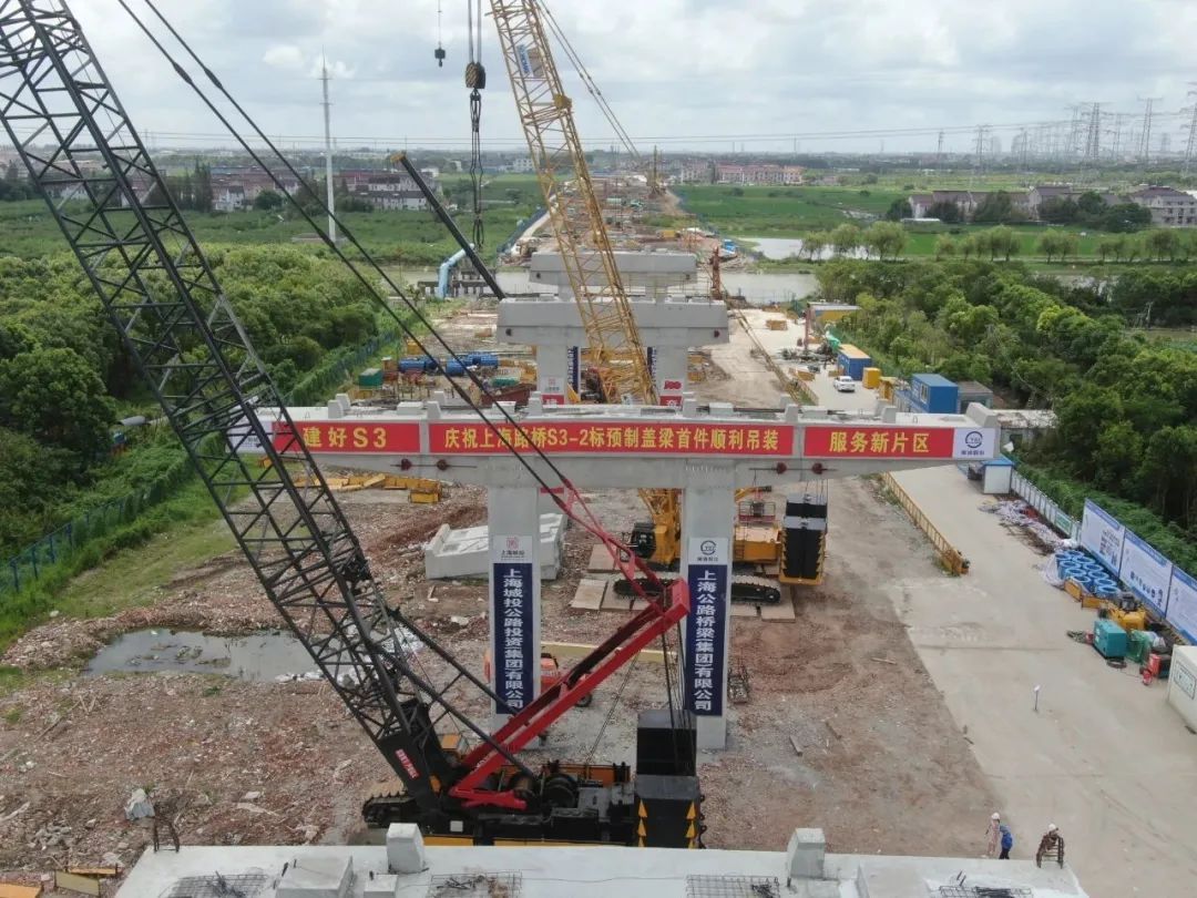 东胜区：营商环境体验官“把脉”智慧交通工程