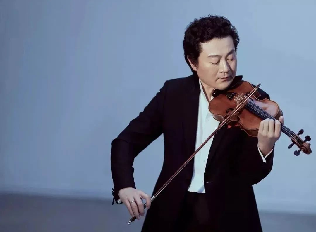 小提琴家吕思清简介图片