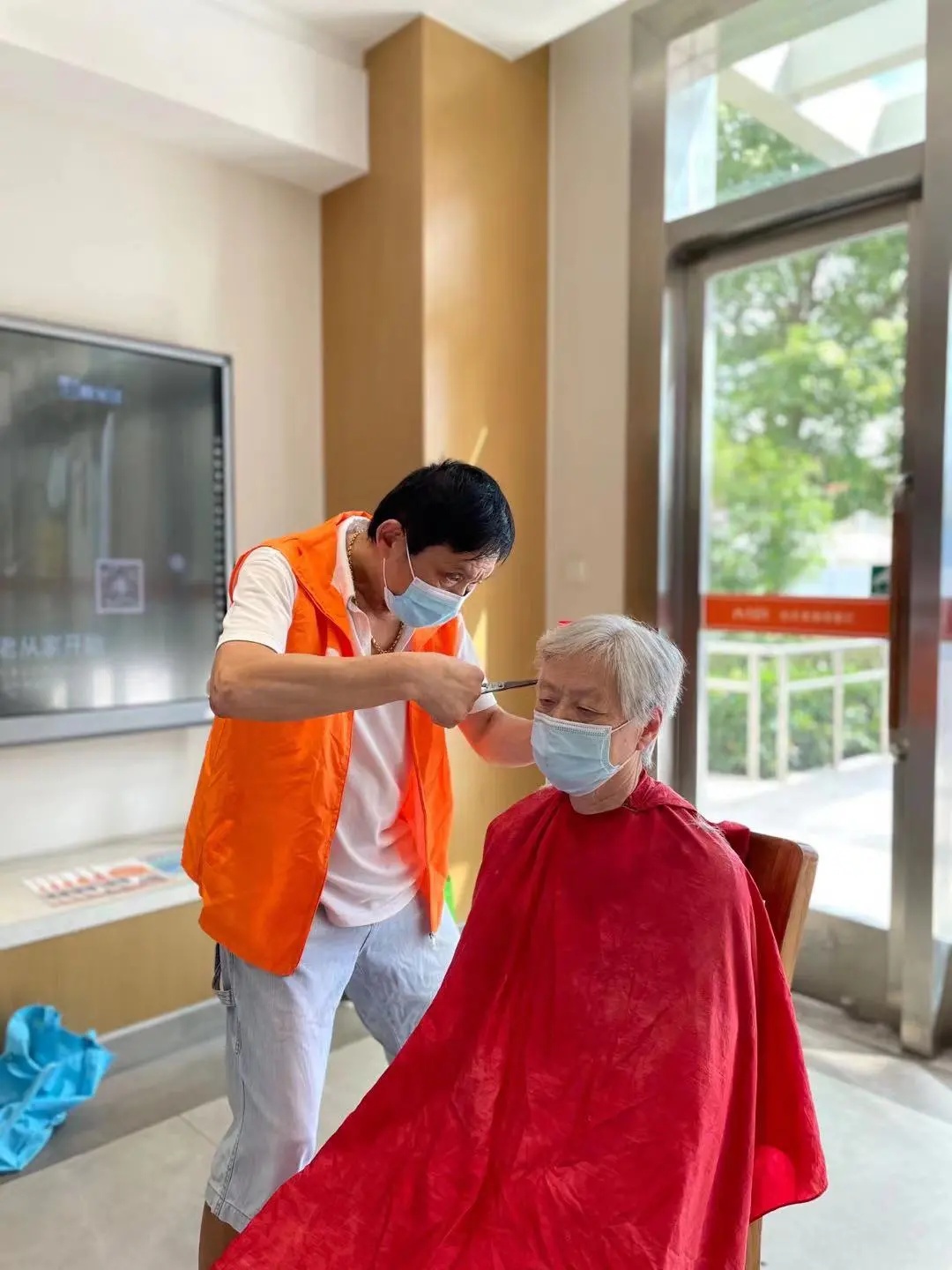 便民服务日,做居民们日常生活中的"邻里守望者"!