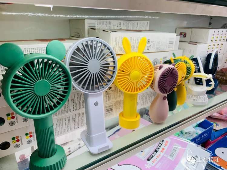 折叠电动床有哪些开学在即，这些大学生的开学“必备”，你备好了吗？_https://www.jmylbn.com_新闻资讯_第2张