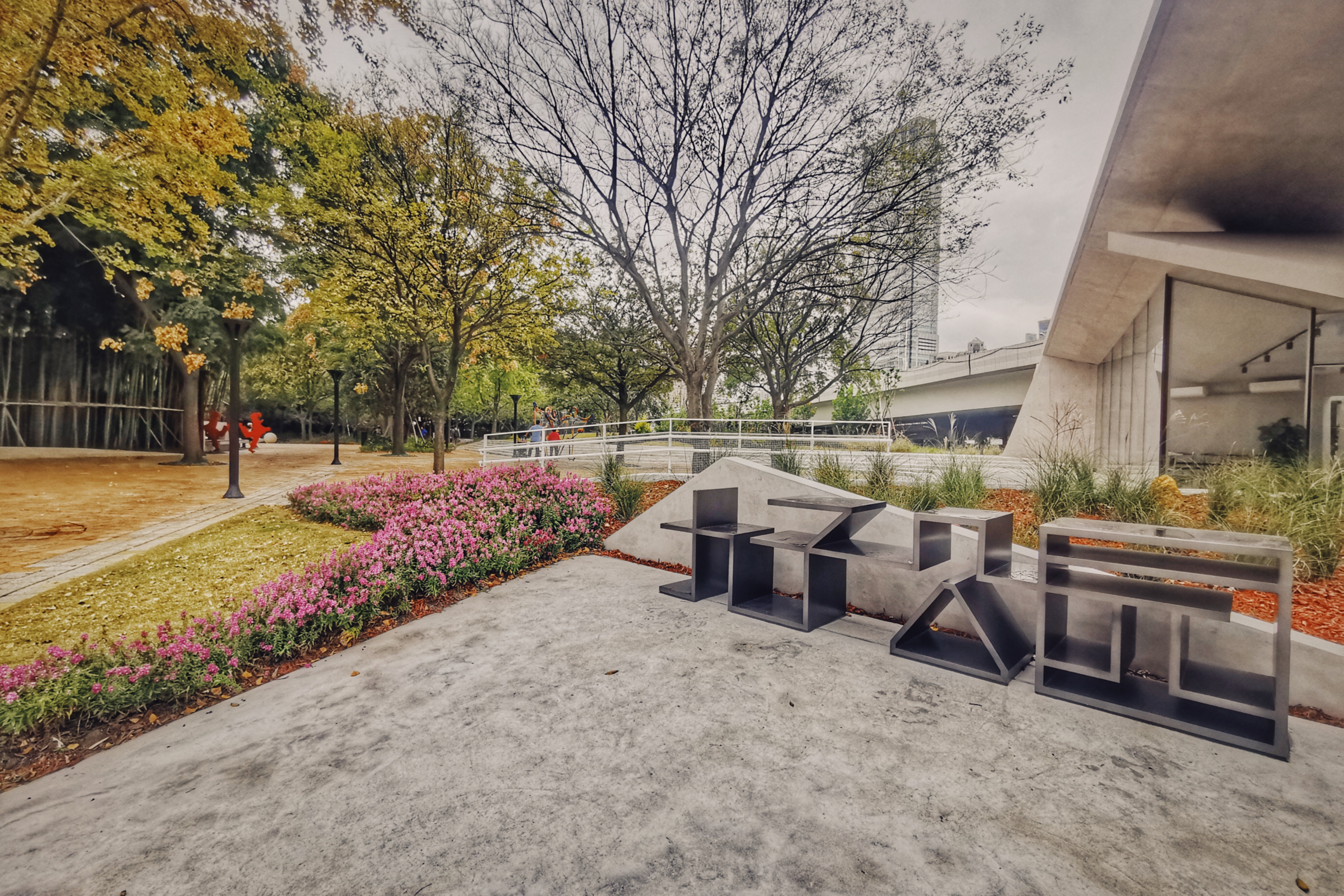 邀您畅游苏州河黄浦段②丨九子公园打开围墙与滨水空间融为一体