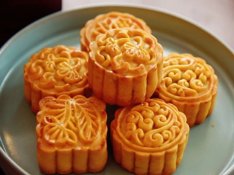 一口爆浆,千层酥皮,冷热甜咸!2021南桥中秋月饼大赏来啦