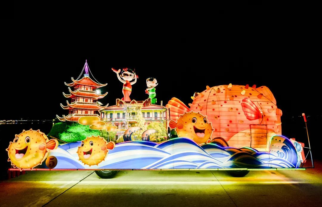 今年上海旅游节的花车你见过了吗?来,一起 "云赏花车"!