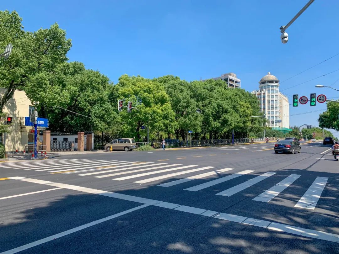 松江这条主干道中修完工!