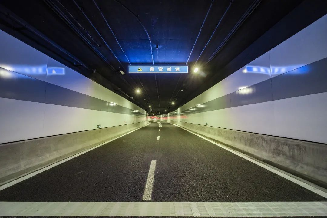 江浦路隧道出入口图片