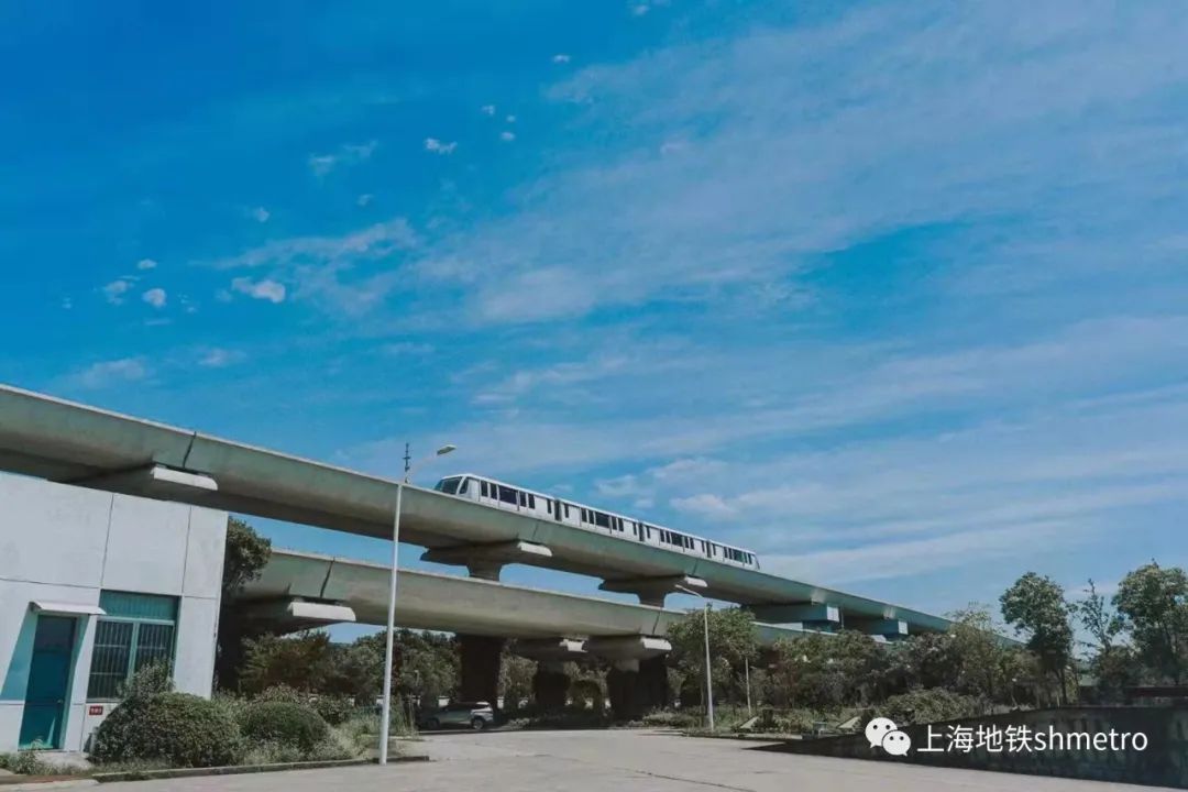 【运营公告】10月8日起浦江线首班车时间将提前30分钟