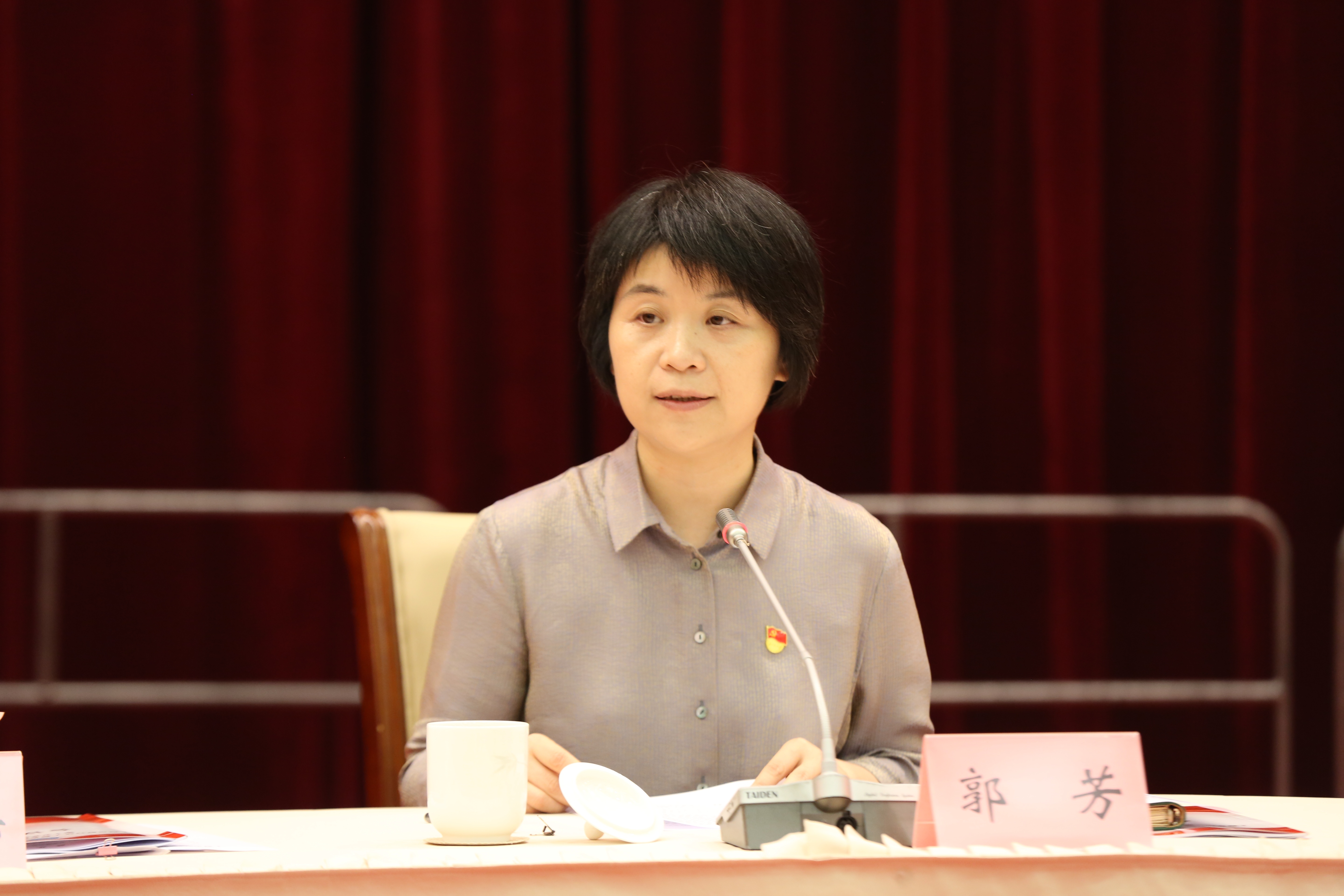 开幕会议上,寿子琪对区工商联五年来取得的成绩给予了充分肯定.