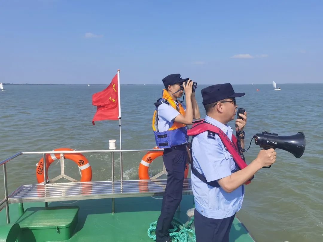 青浦公安水上治安派出所:保你"乘风破浪"安全惬意