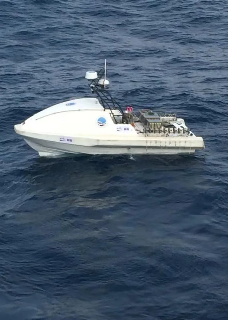 精海逐浪 驰骋海洋!