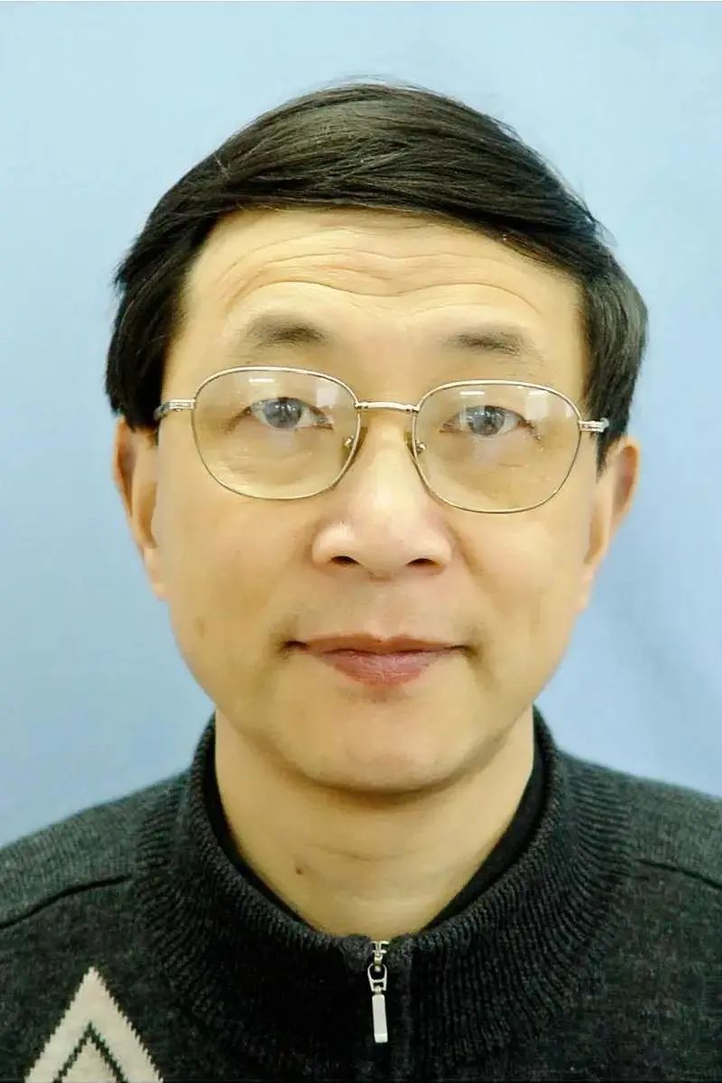 专长:脾胃病,咳喘病等内科杂病调理  出诊时间:周二全天  专长:肺系