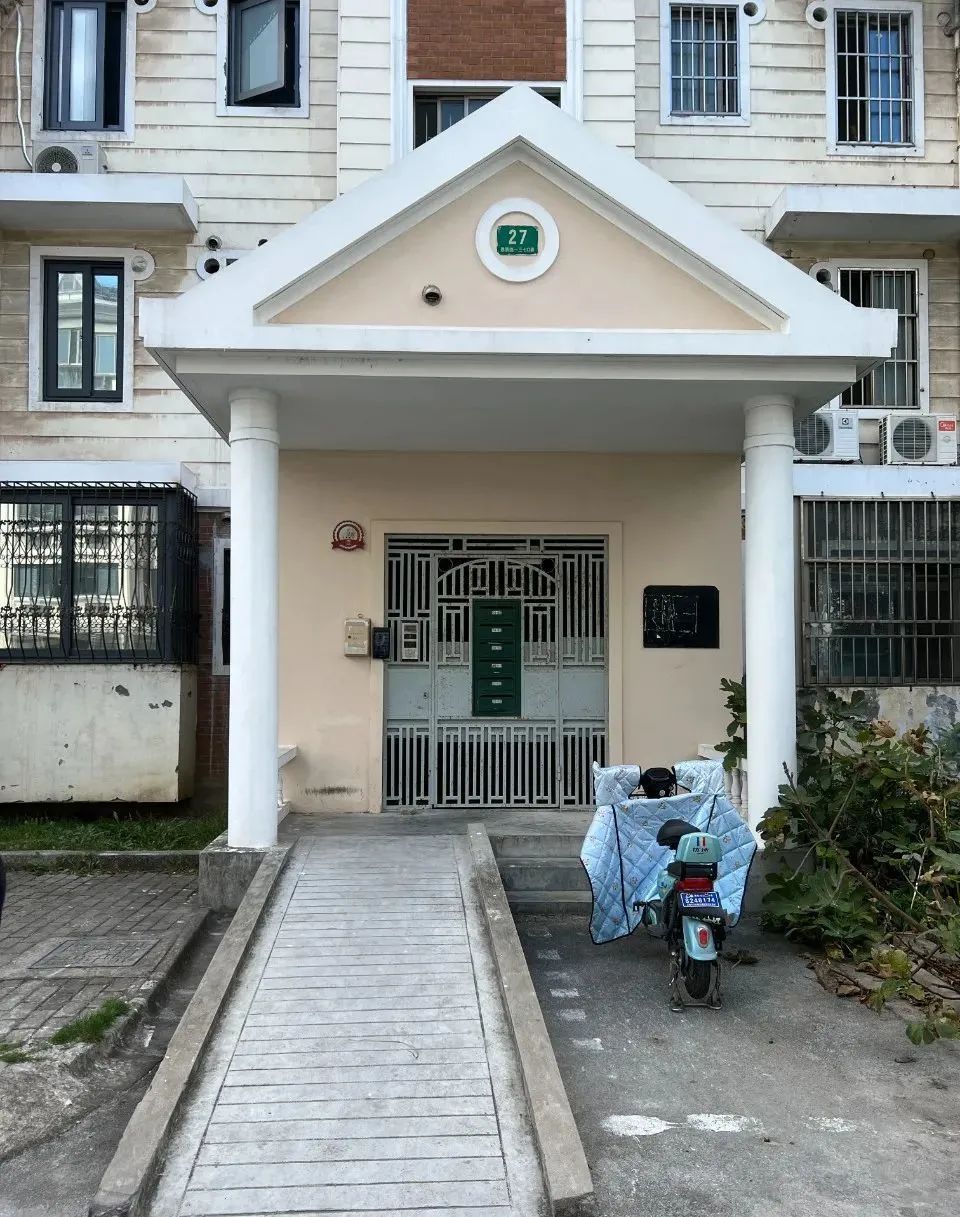 居民纷纷点赞松江这个小区完成贴心微改造