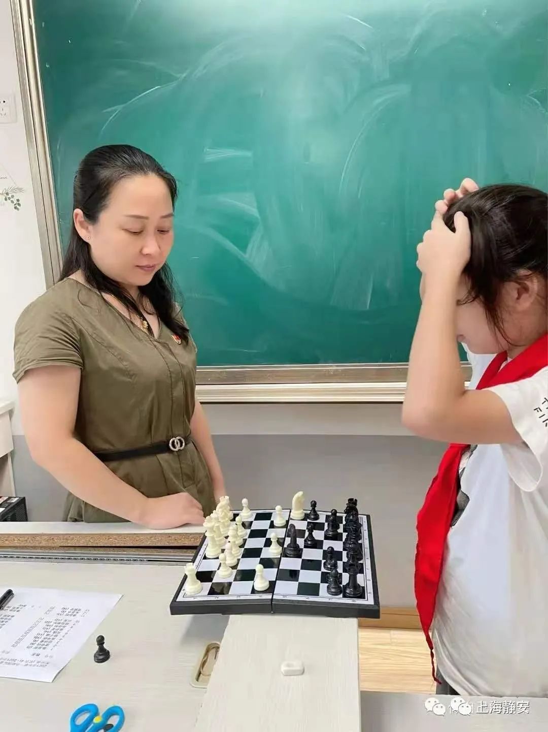 上海棋院实验小学放学后的场景你见过吗真的太厉害了