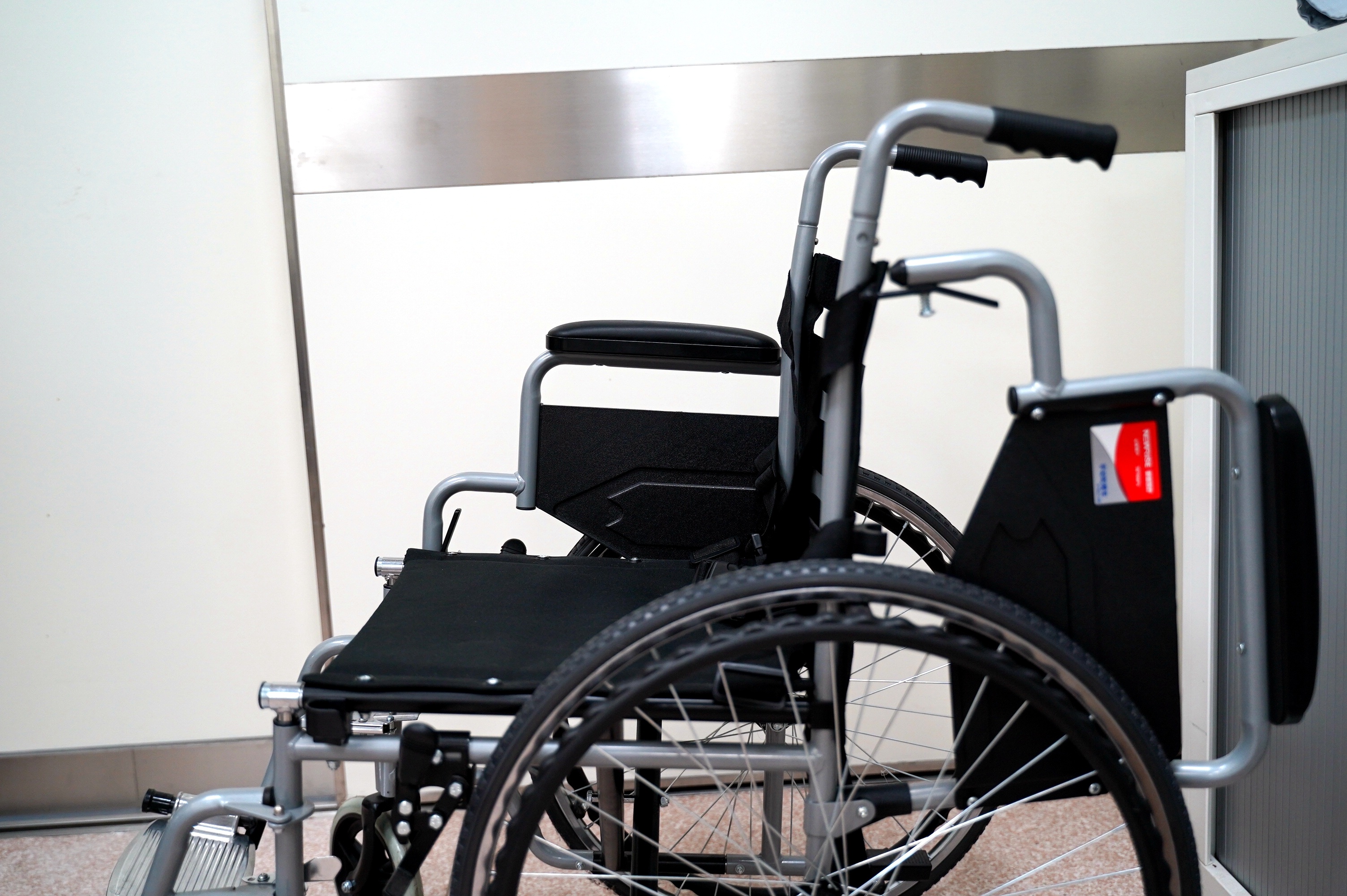获专利并投入临床使用,会变形的轮椅,你见过吗?