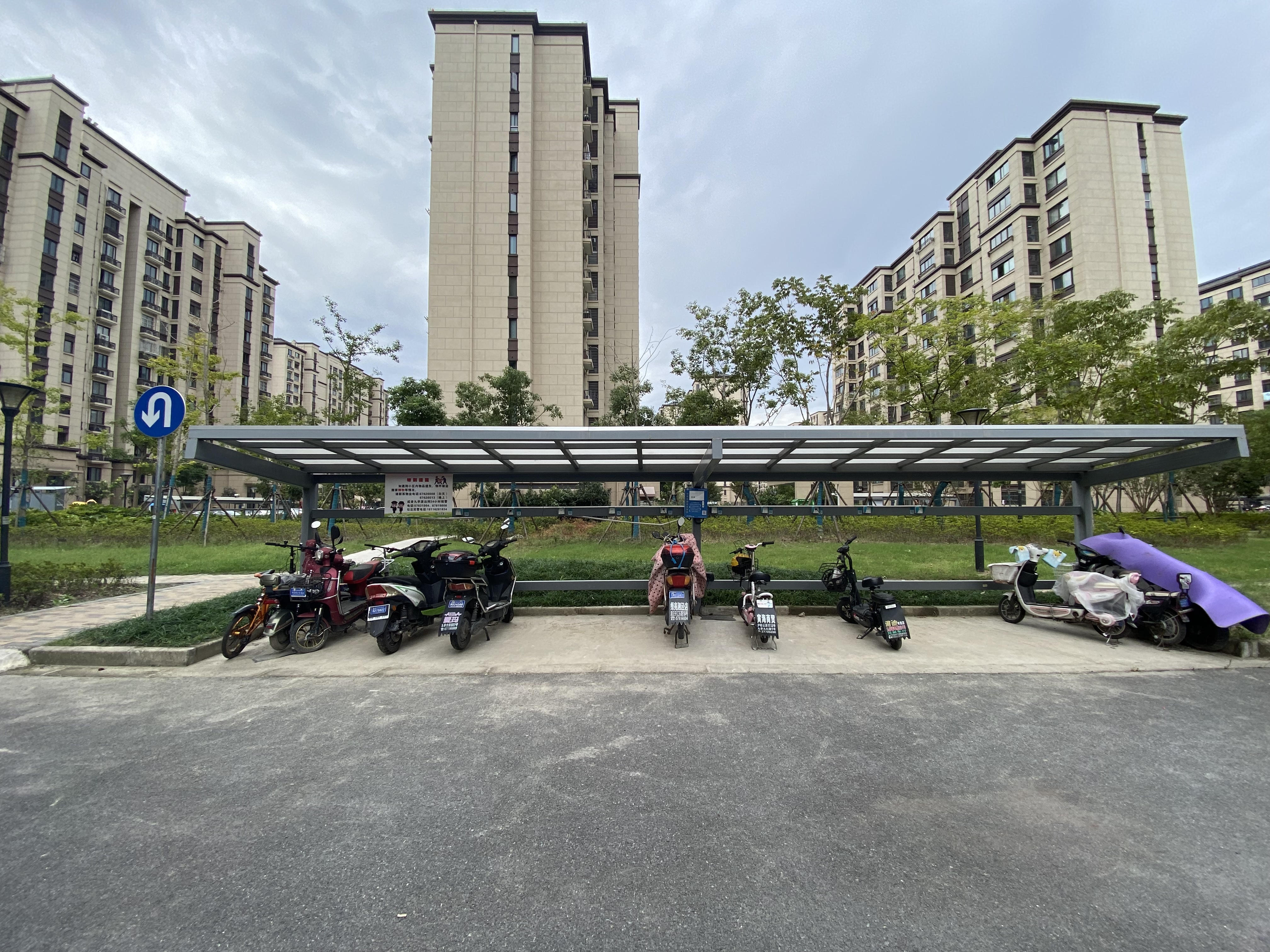 启用梯控系统,增设充电桩……九亭家园二期这样治理电瓶车乱象