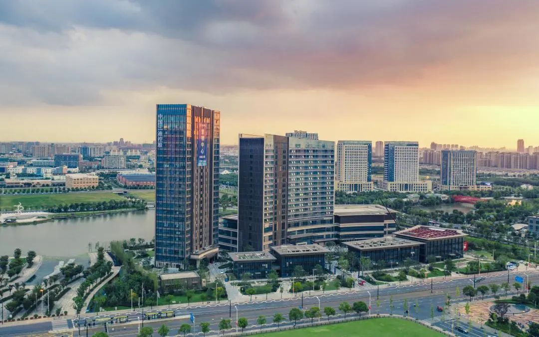 松江新城,越夜越美丽