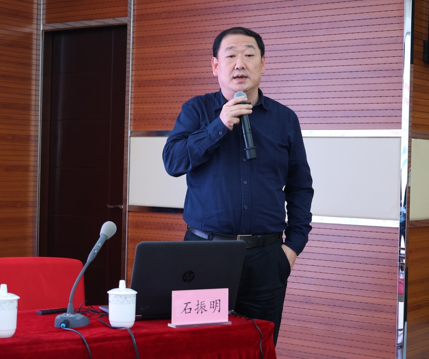 他从市级建设财力项目审批制度,项建书和可研编制要求,评审要点以及新