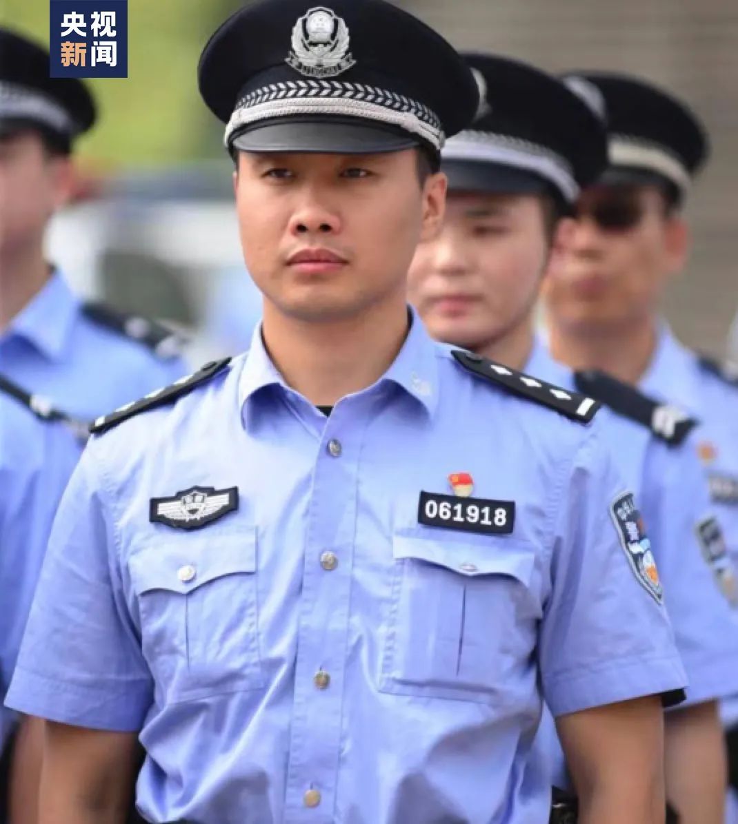 世界上最帅的警察图片