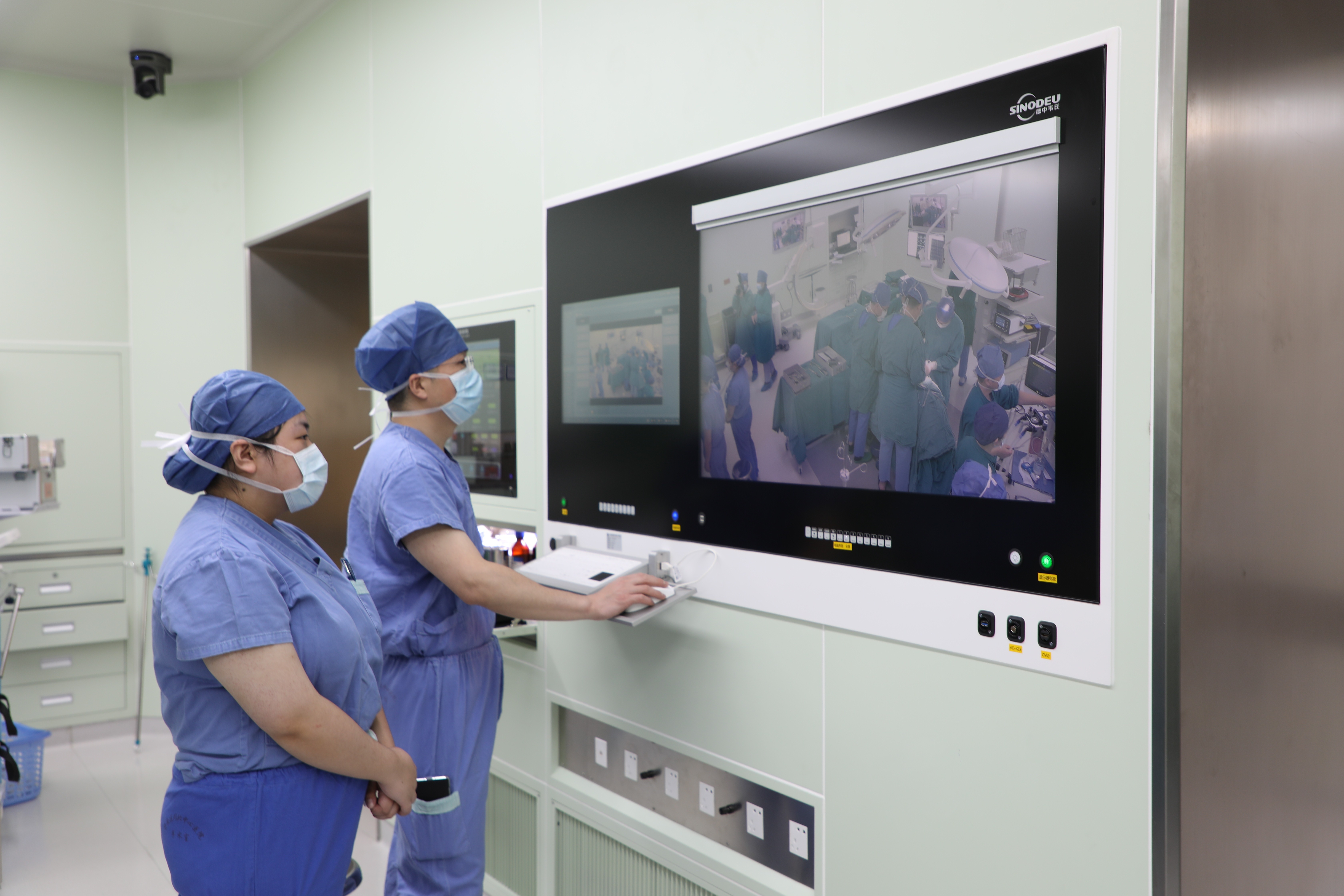 视频丨静安区闸北中心医院启用数字一体化手术室助推医院高质量发展
