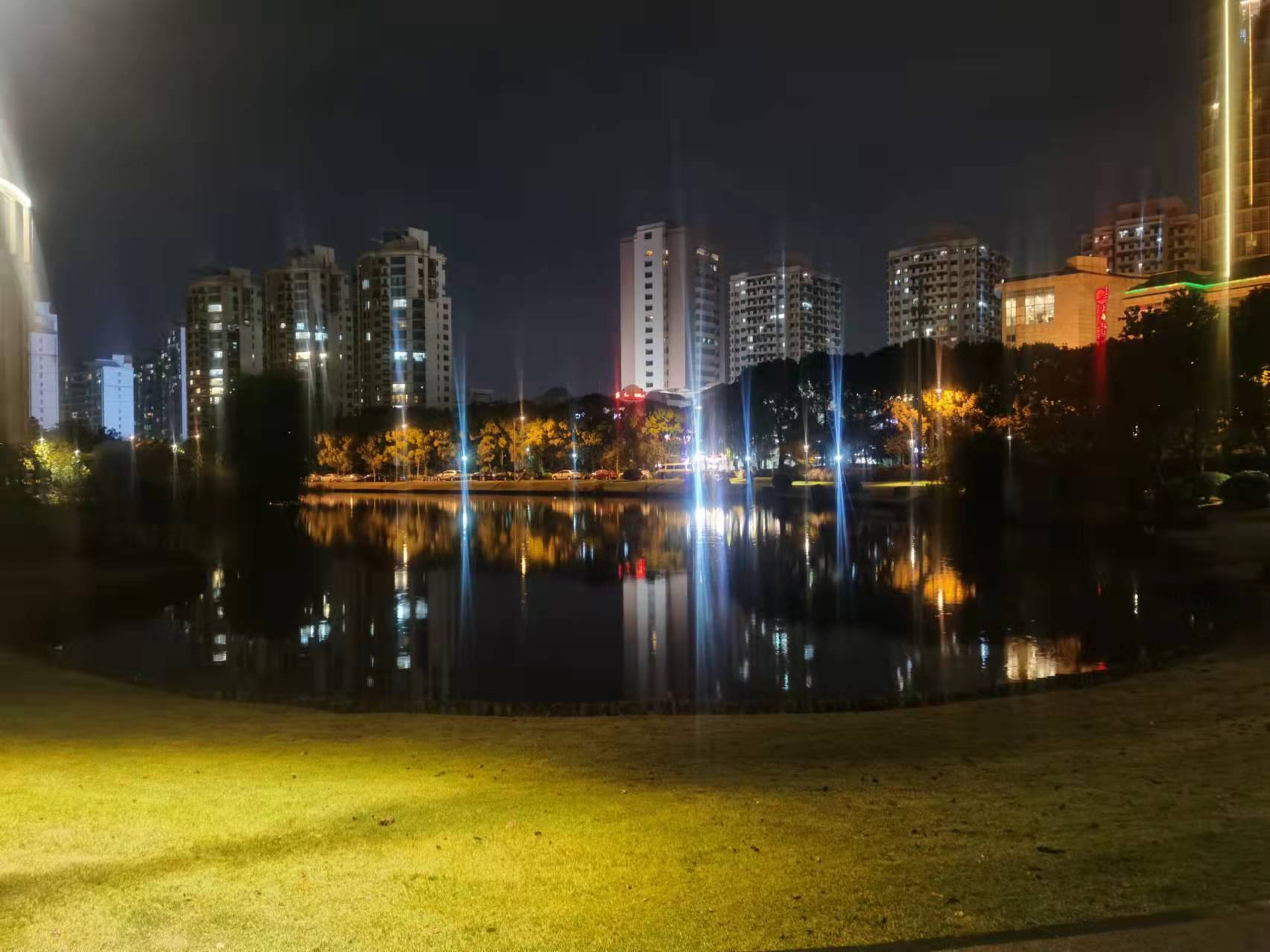 上海松江区夜景图片