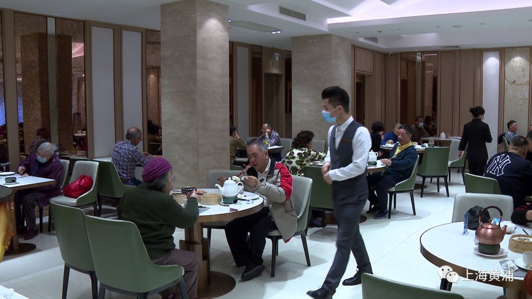 开门迎客 百年老字号焕新 茶客爆满粤情浓 上观新闻