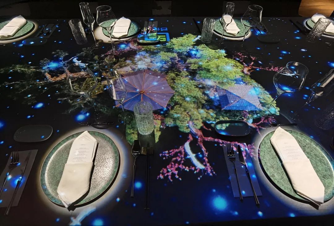 5d沉浸式餐厅来了就在闵行没想到饭还可以这样吃