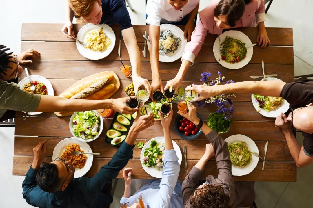 市疾控提醒减少聚会聚餐遵循限量预约错峰