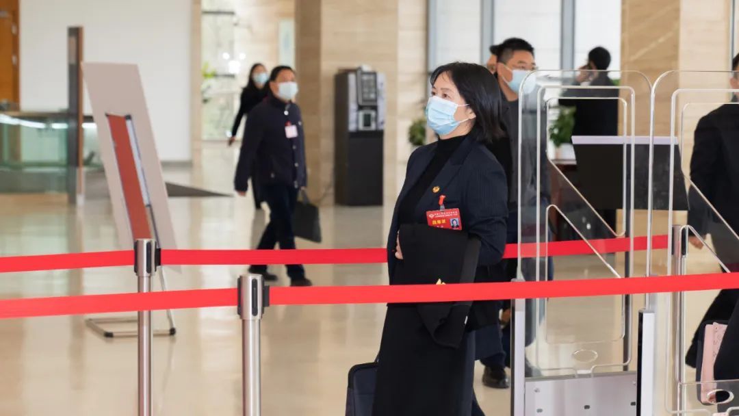 关注崇明融媒各