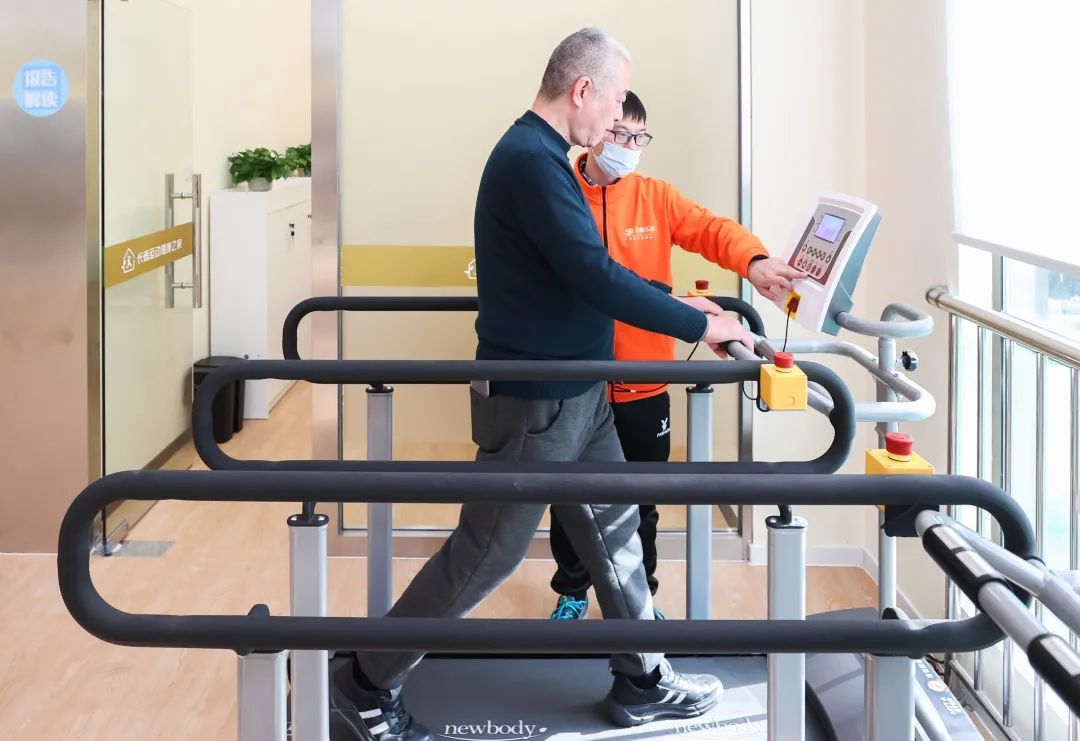 运动康养一站搞定专属智慧健身房就在家门口
