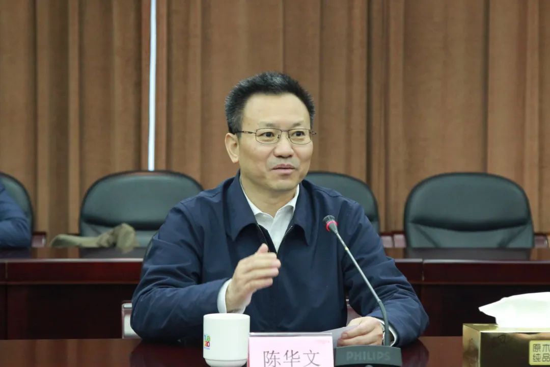 媒体看闵行 >> 社会民生陈华文指出,作为虹桥国际开放枢纽建设核心