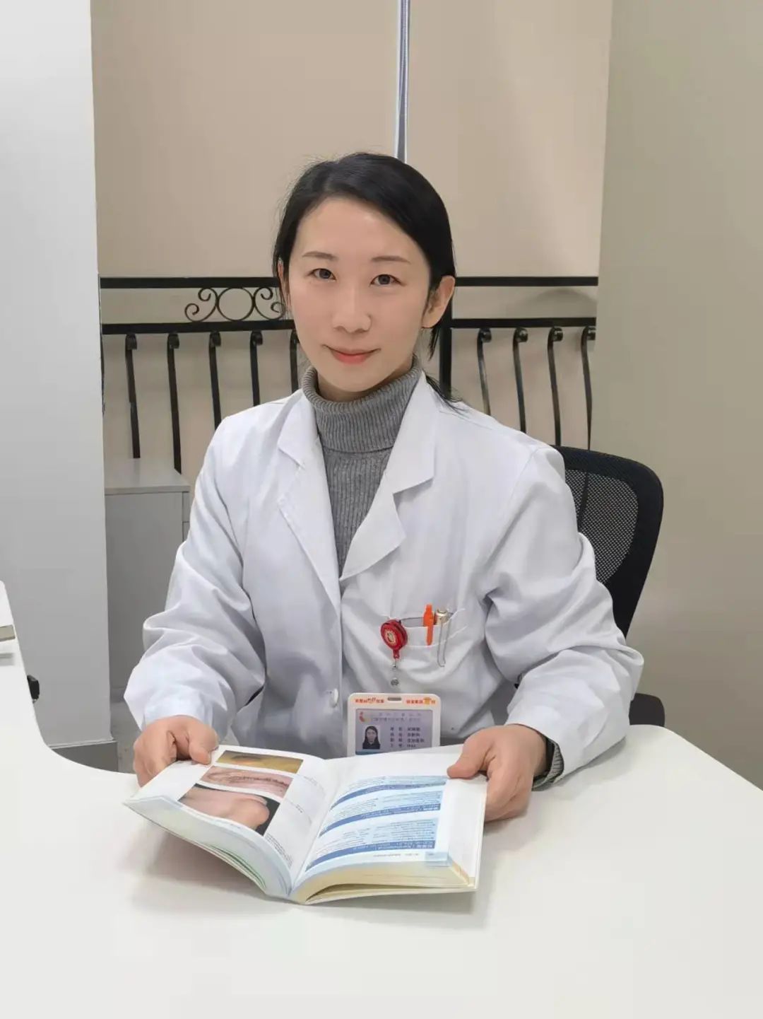 "我其实原本脾气是比较急的",作为心直口快的"大白羊",宋萌萌坦诚地