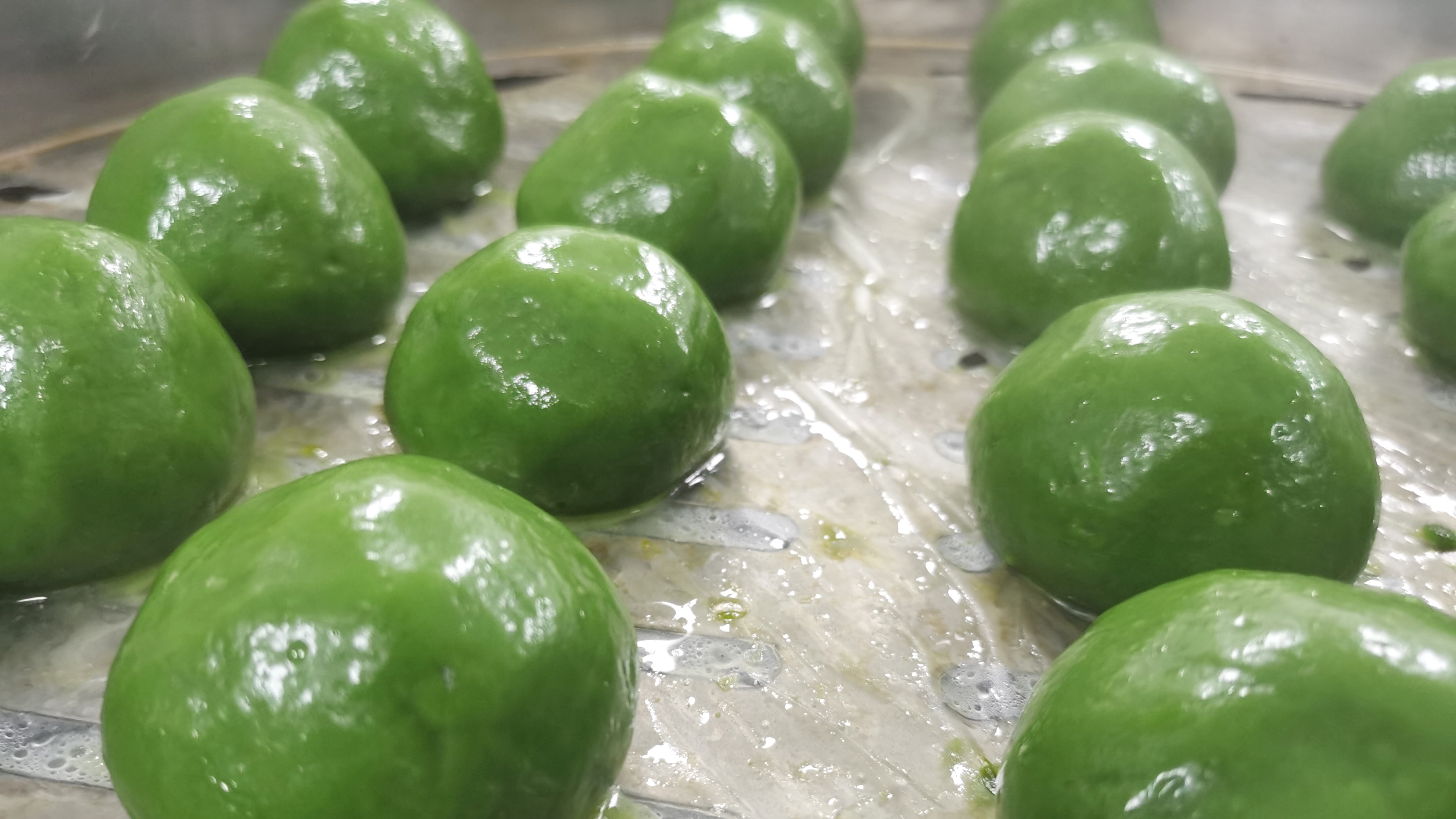 方松食堂青团上市了市民尝鲜要趁早