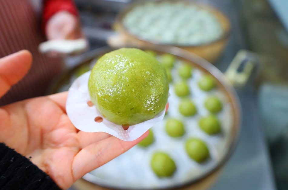 青团陆续上市尝一口崇明春天的味道