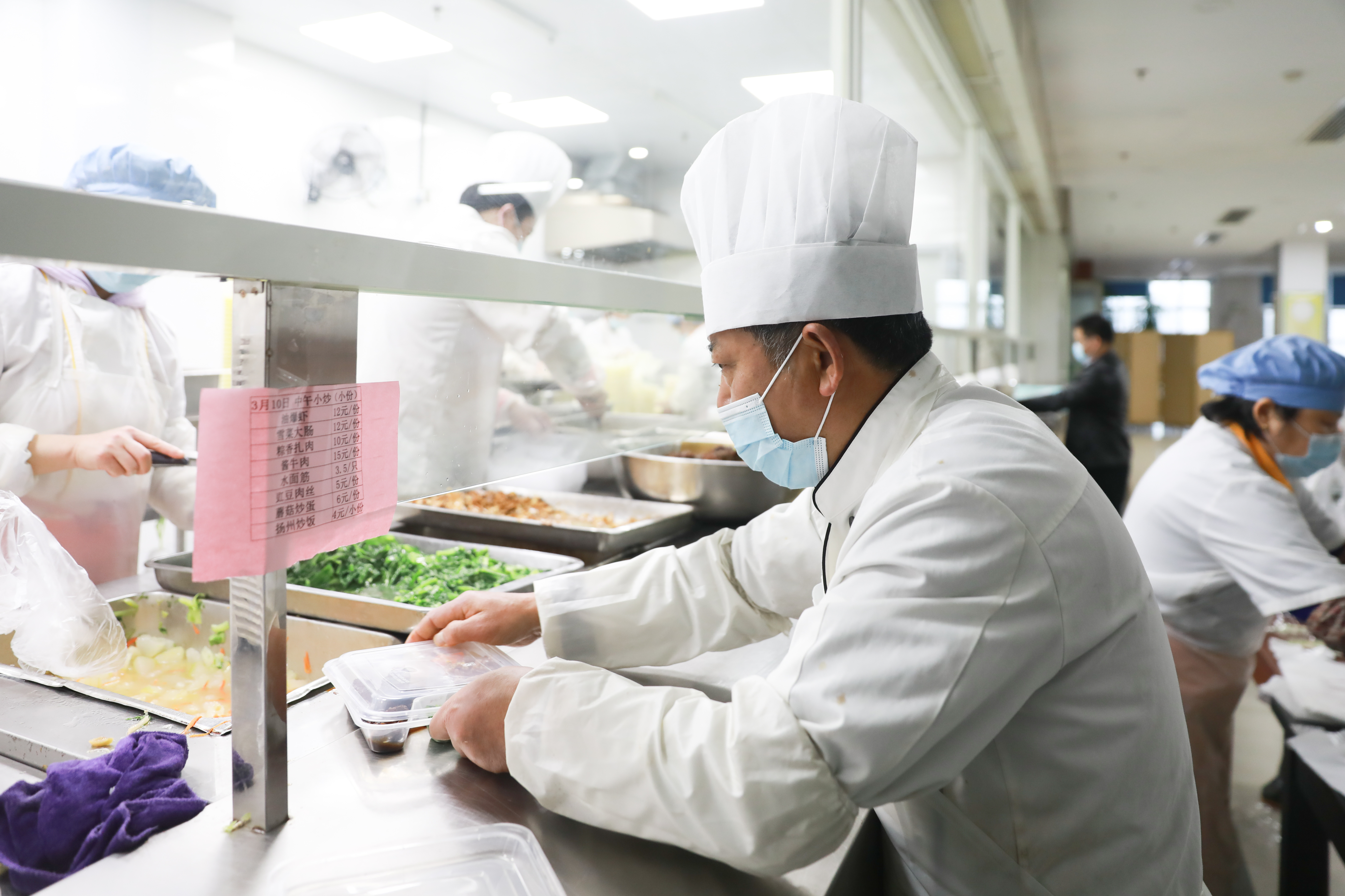 方松社区食堂送餐服务不停歇