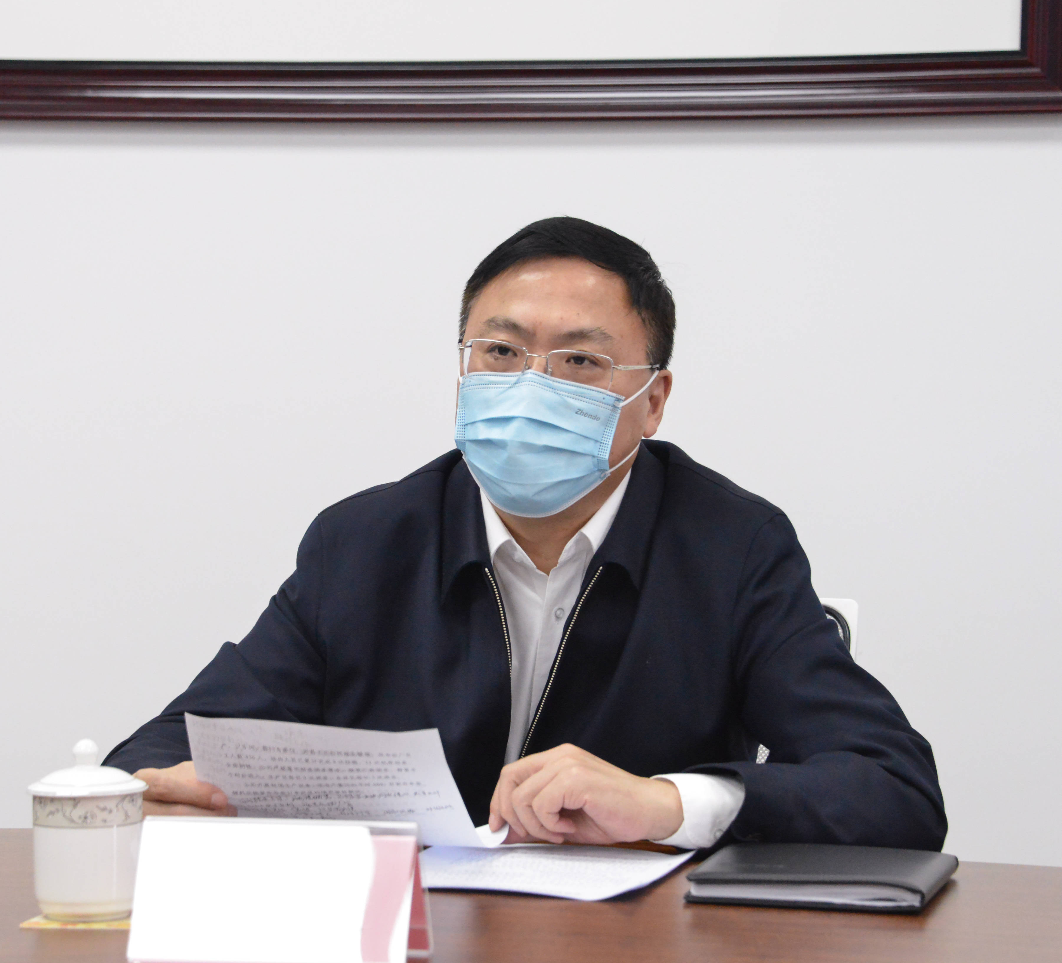 李泽龙：巩固防疫成果是复工复产的前提