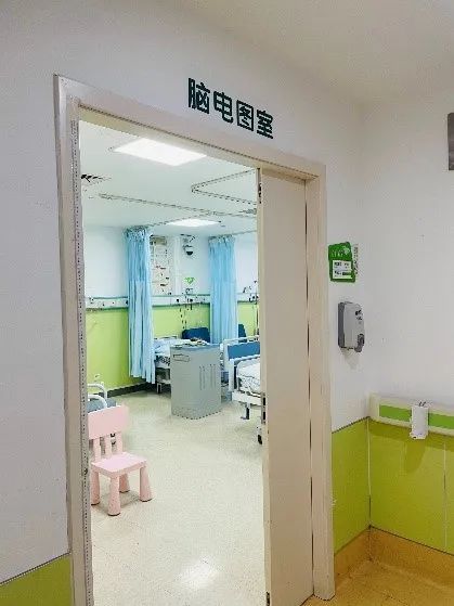 什么视频脑电图视频脑电图开啦，快来看看检查的适应症和注意事项吧_https://www.jmylbn.com_新闻资讯_第13张