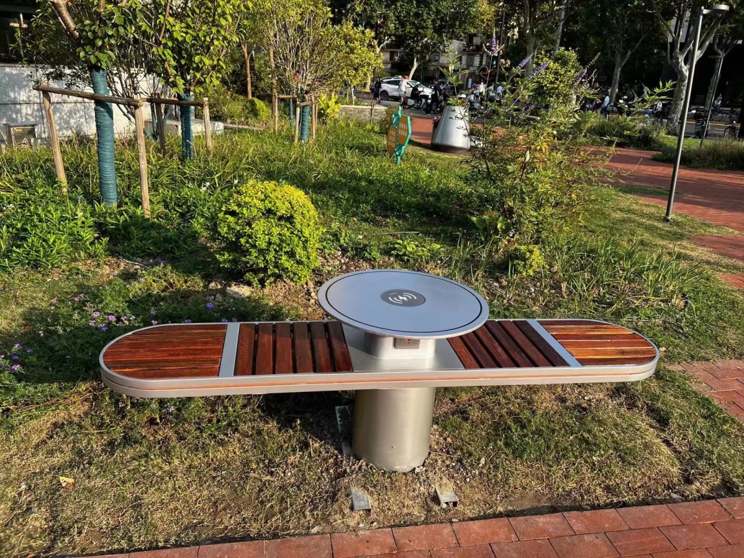 让城区更有温度!黄浦的这些"城市家具",上新了!