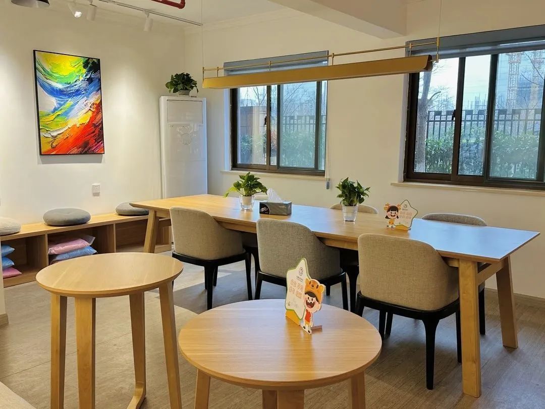 咖啡伴书香,全民共阅读,佘北大居首个社区书屋启用