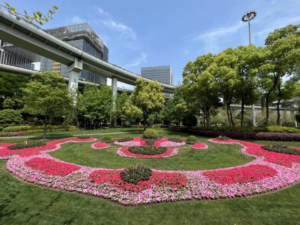 6686体育入口“美丽庭院”小课堂 这几个庭院绿植搭配技巧让小院变身自然系花园