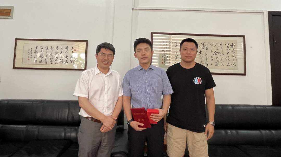 上海社科院法学所孙祁世经所吴真如荣获上海市五四青年奖章称号