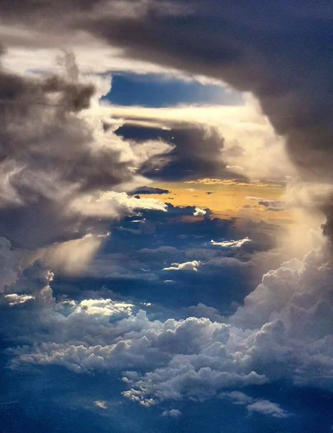 美云图刷屏朋友圈你仰望天空了吗